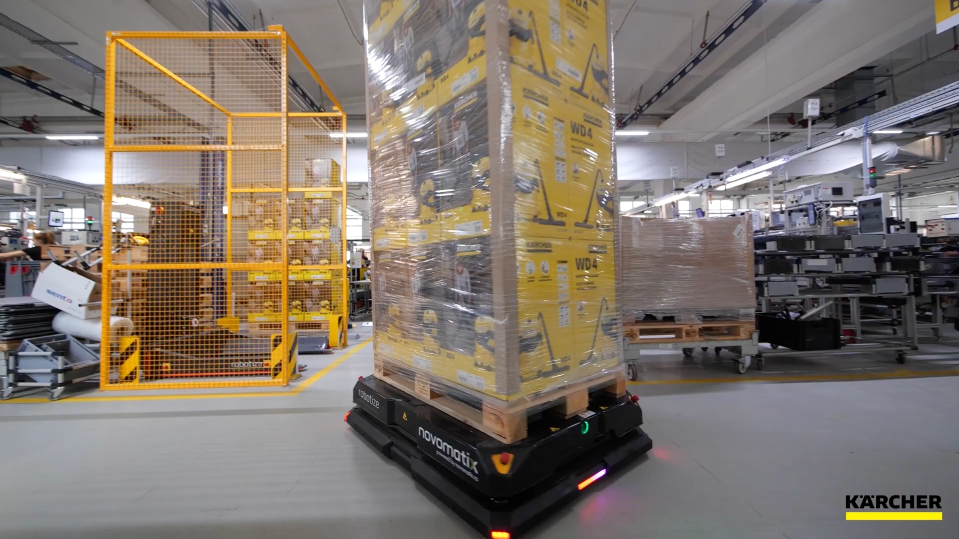 Kärcher — transport automat de paleți cu AMR Robotize GoPal E24W