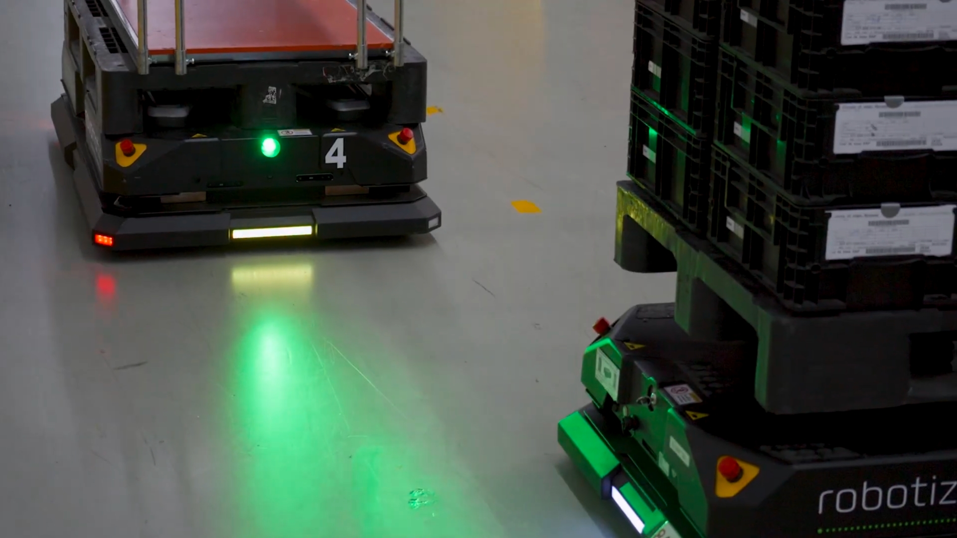 Marquardt — intralogistică internă cu AMR Robotize GoPal E24 orchestrați de GoControl FMS